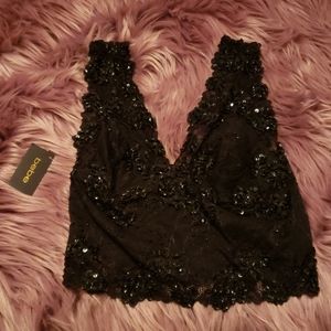Babe lace crop top